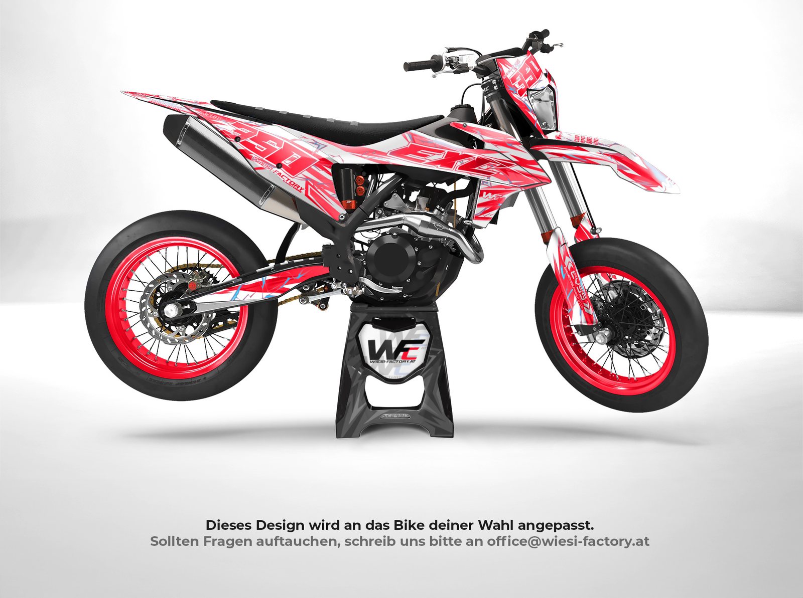 Influ Supermoto Dekor in Rot am Bike